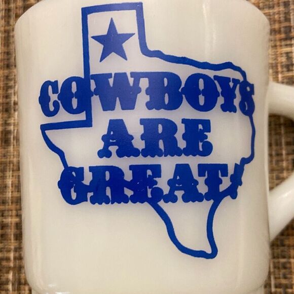 Vtg RARE Anchor Hocking Fire-King Dallas Cowboys Are Great Coffee Mug Cup NFL - Picture 3 of 12